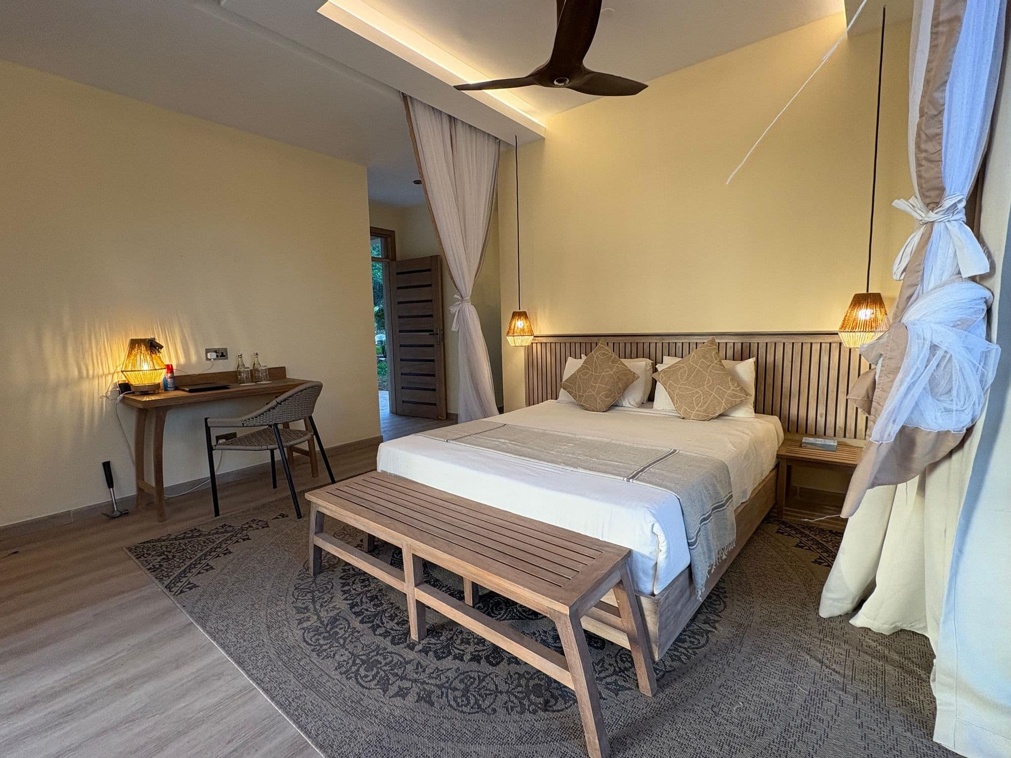 Club Wing room