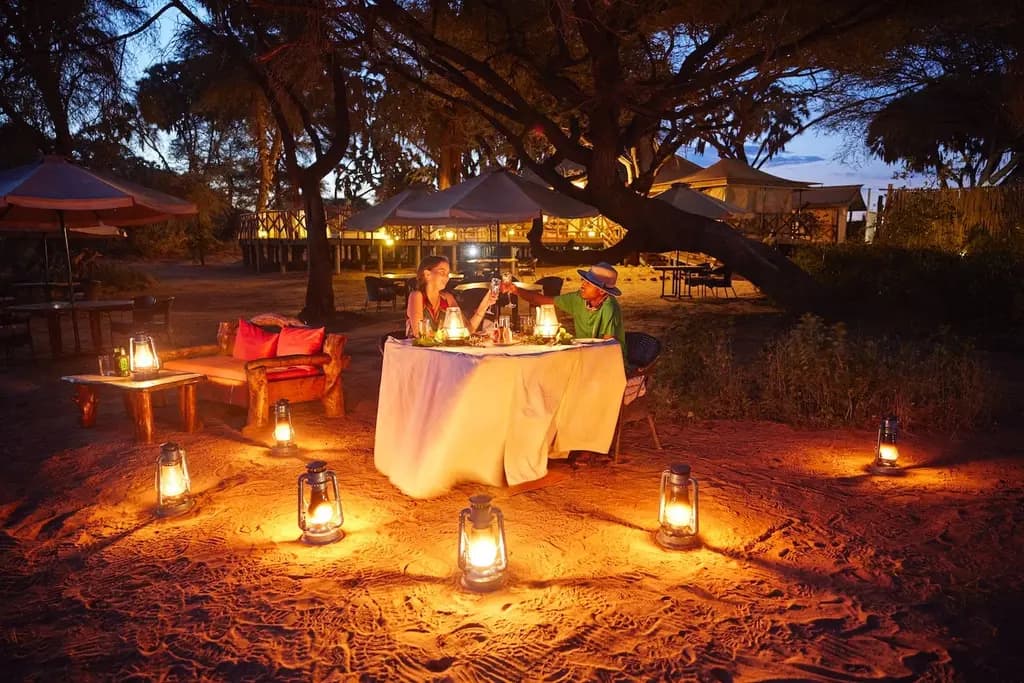 Deluxe tent with plunge pool and lounge